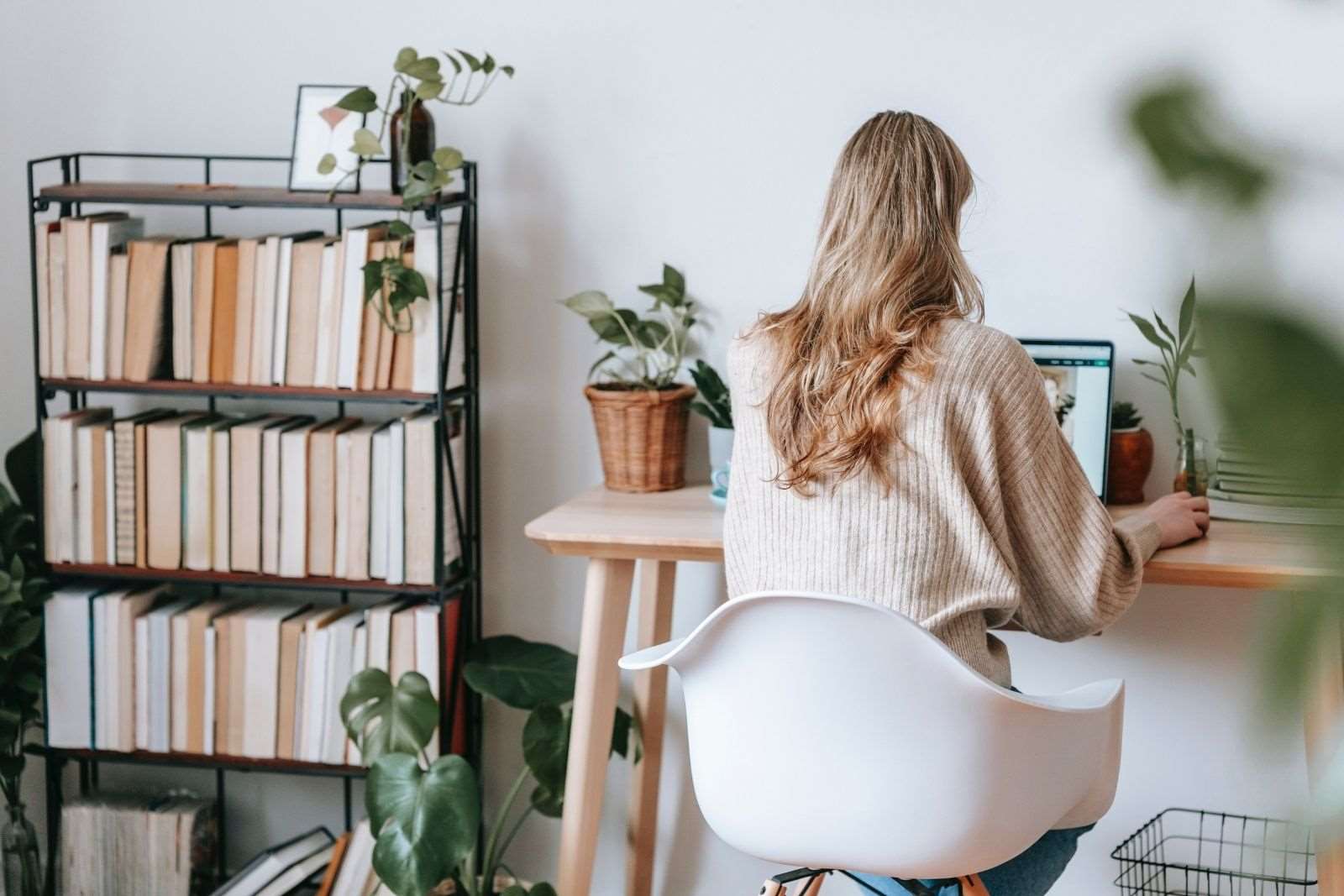 remote employees vs freelancers remote employees vs freelancers