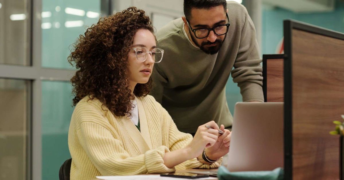 How To Acquire Valuable Employees Through Apprenticeships - Unrubble ...